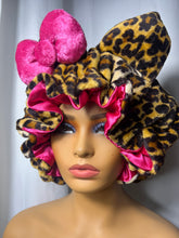 Load image into Gallery viewer, Leopard Print Ears 3d Adjustable Plush Bonnet to
