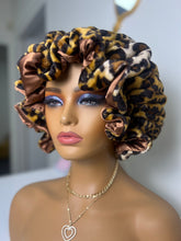 Load image into Gallery viewer, Leopard ruffles plush bonnet adjustable
