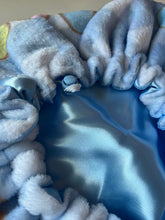 Load image into Gallery viewer, Blue Cinnamon-roll Plush Bonnet
