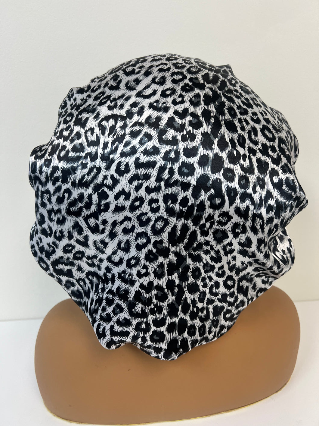 Silver Leopard Adjustable XL Satin Bonnet - Black Satin